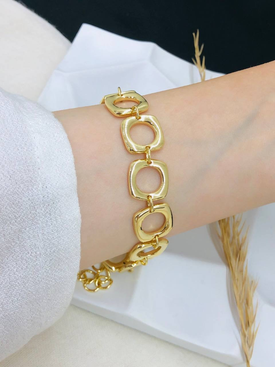 5016 Bracelet Gold Plated Stainless