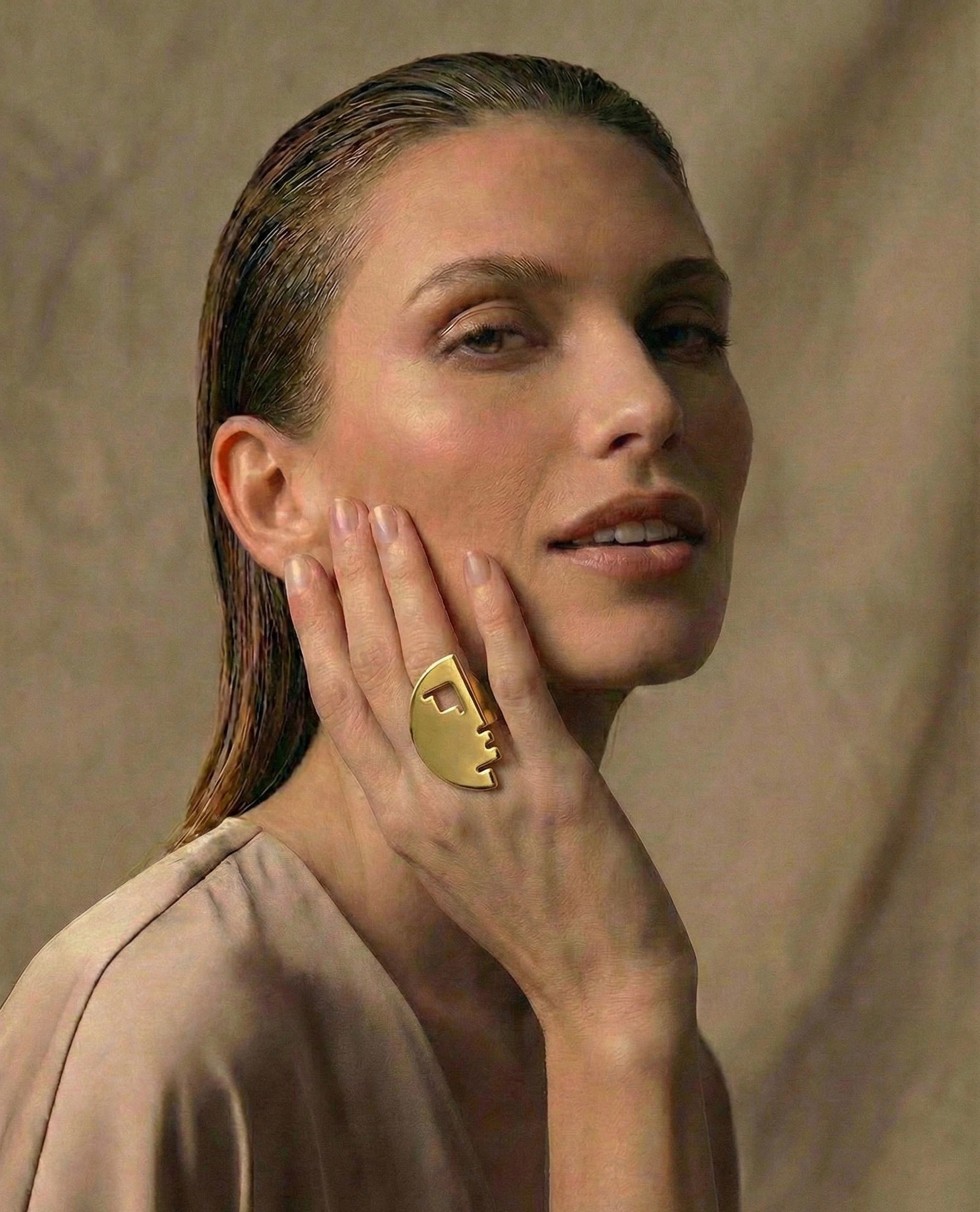 5047 Ring Gold Plated