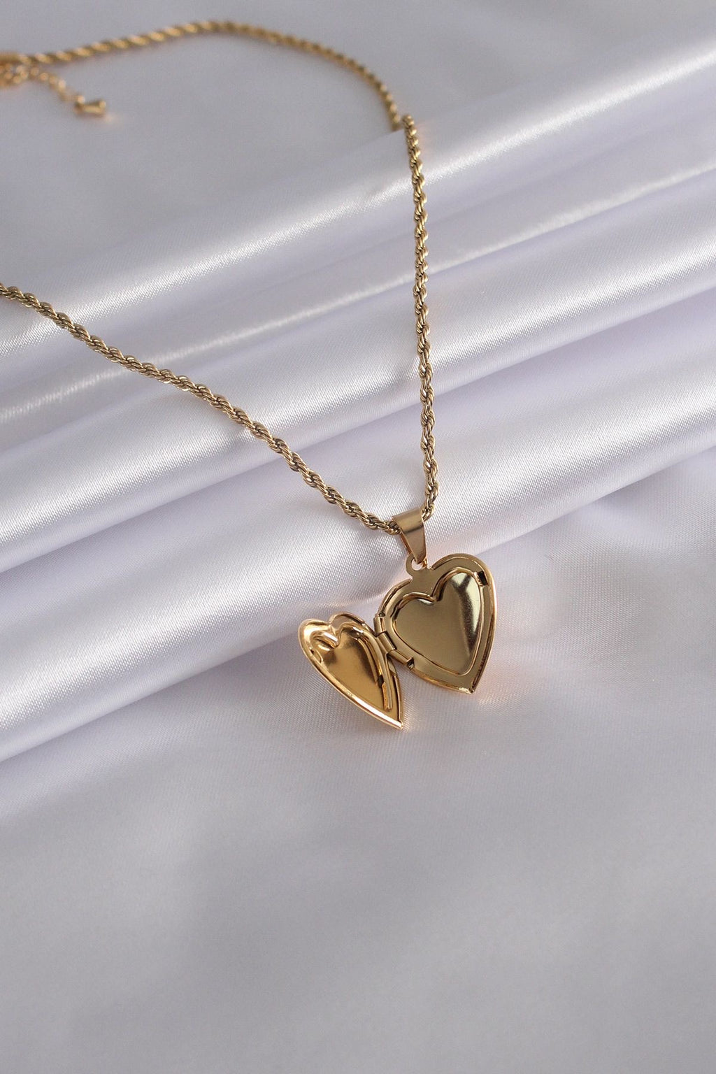 5663 Necklace
