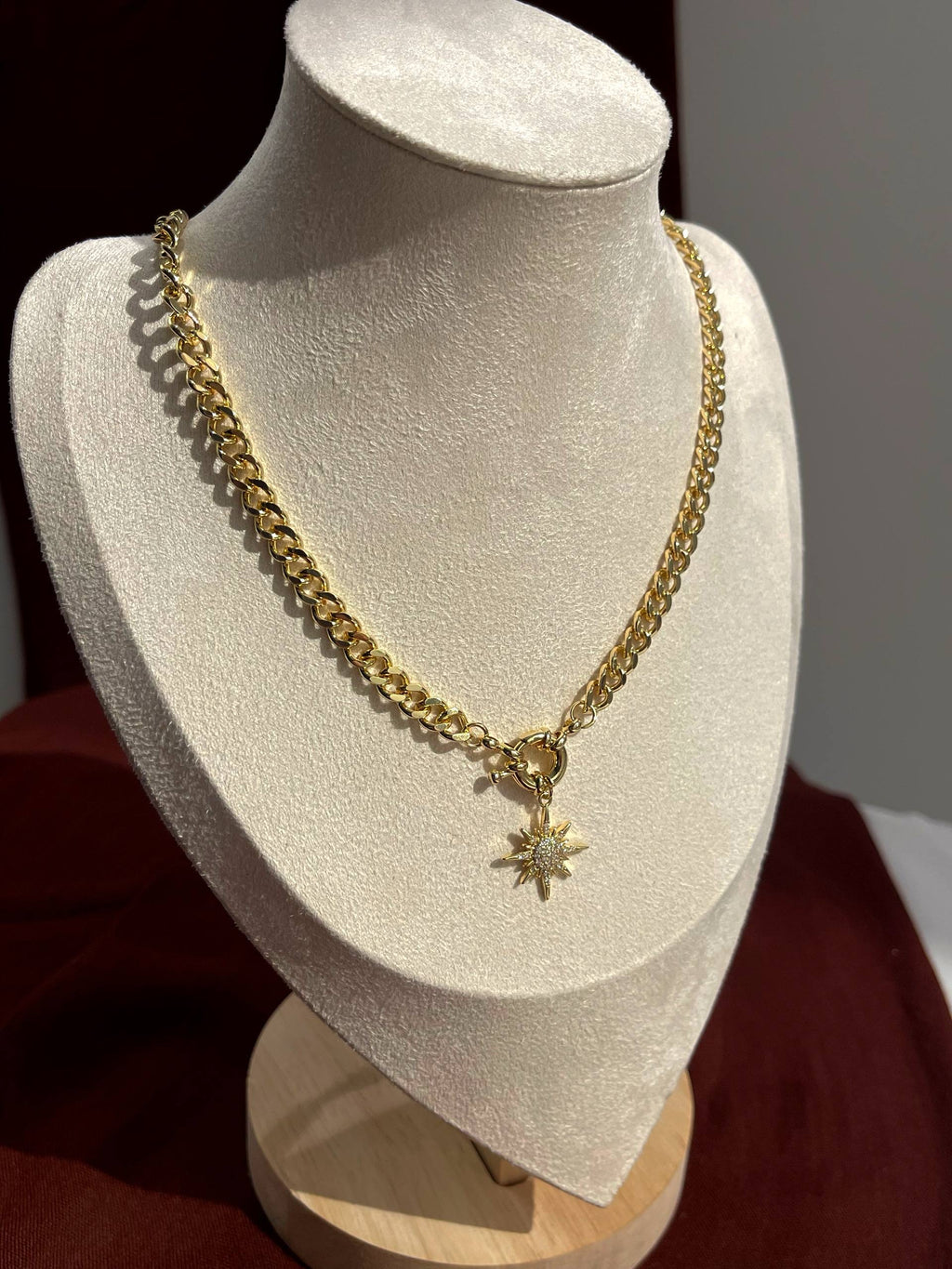 5851 Necklace