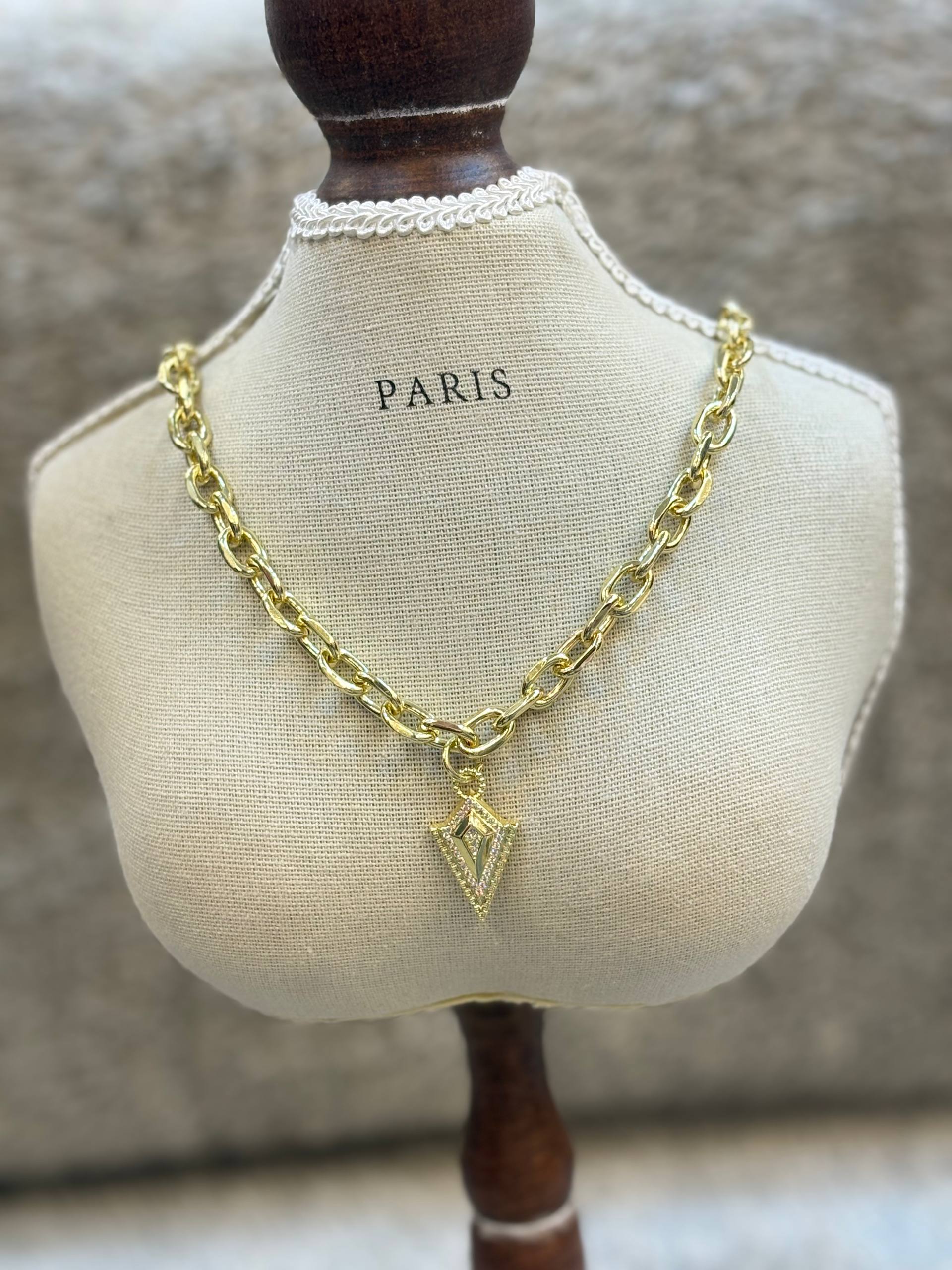 5529 Necklace Gold plated