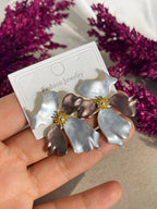 5704 Earrings