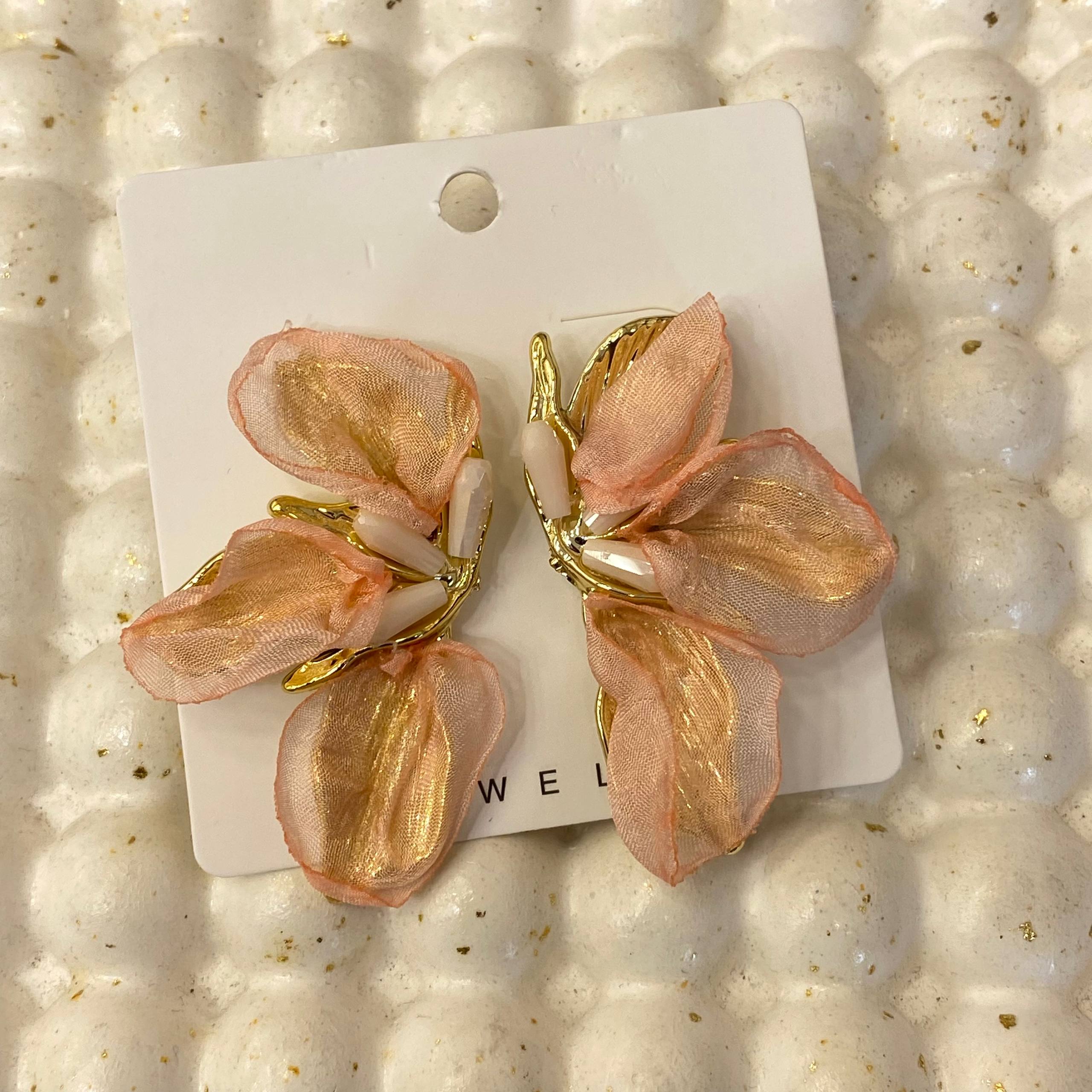 5668 Earrings