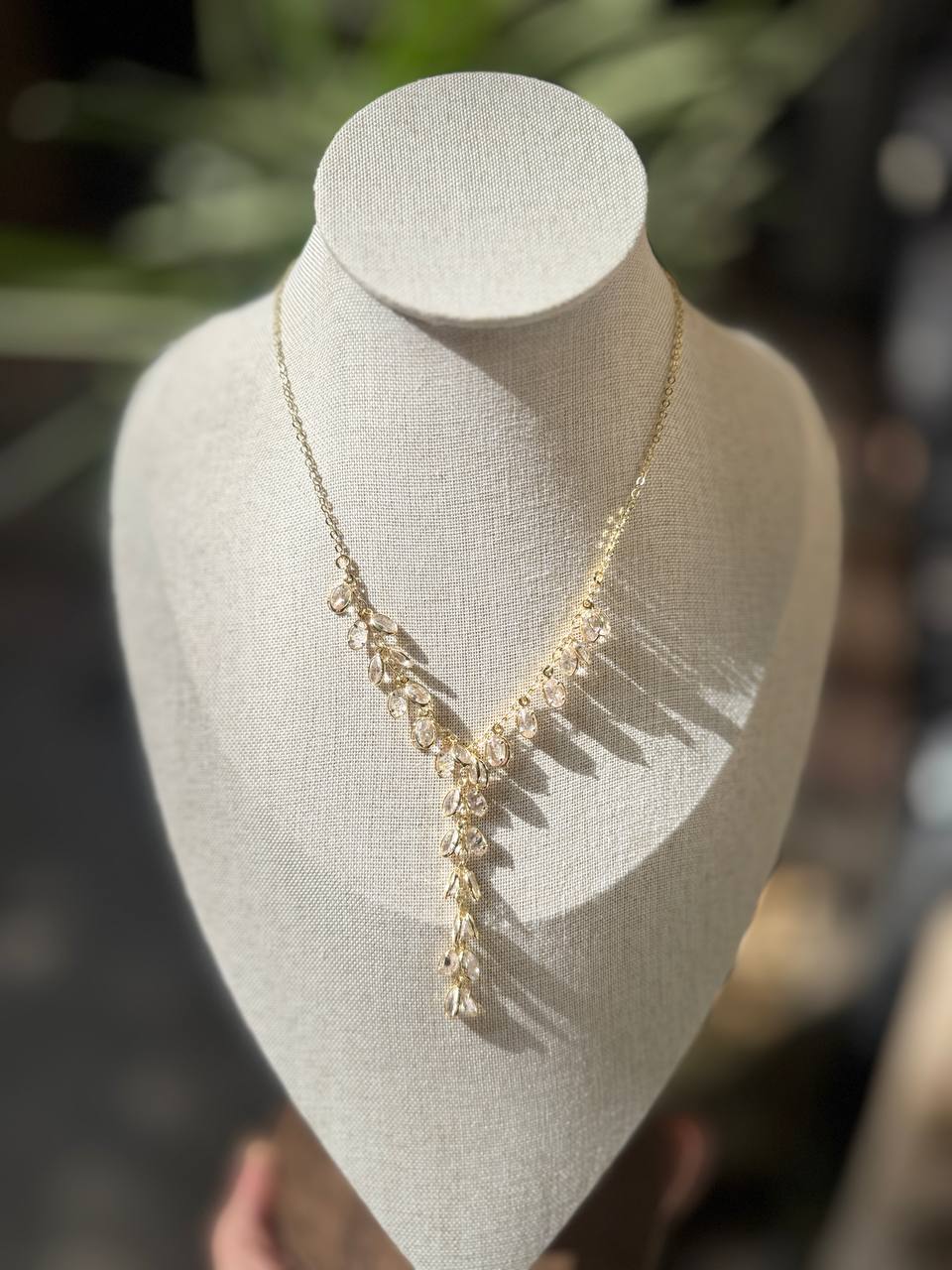 5836 Necklace Gold plated