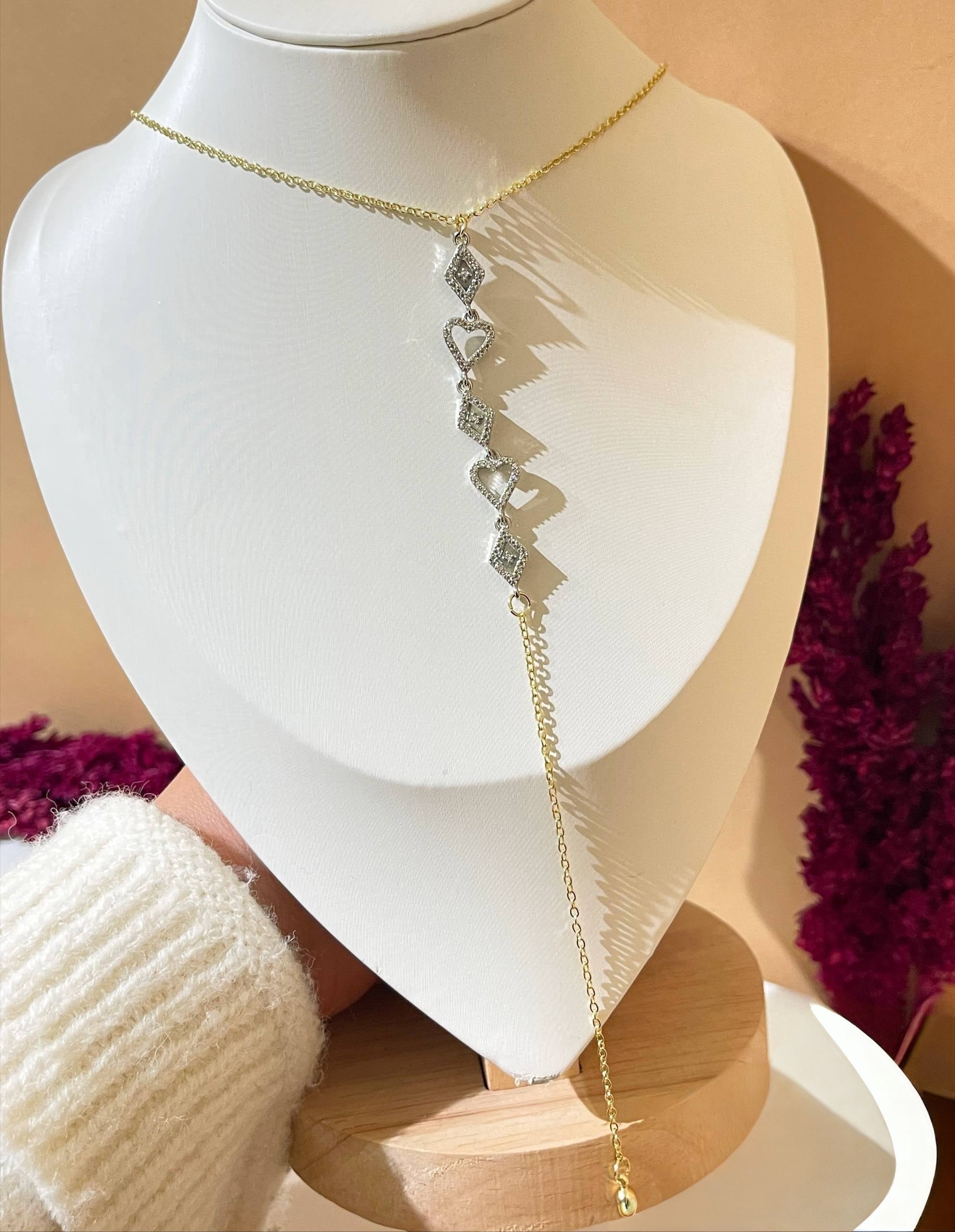 5653 Necklace Gold plated