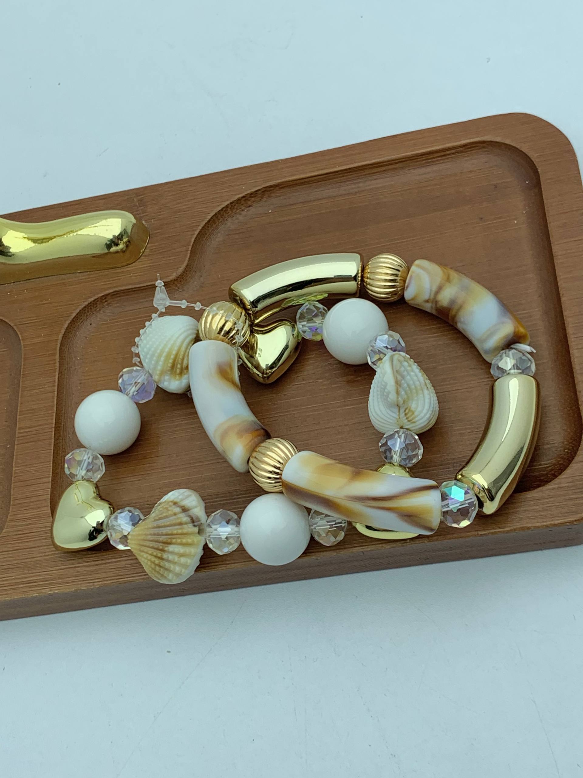 5661  Bracelet