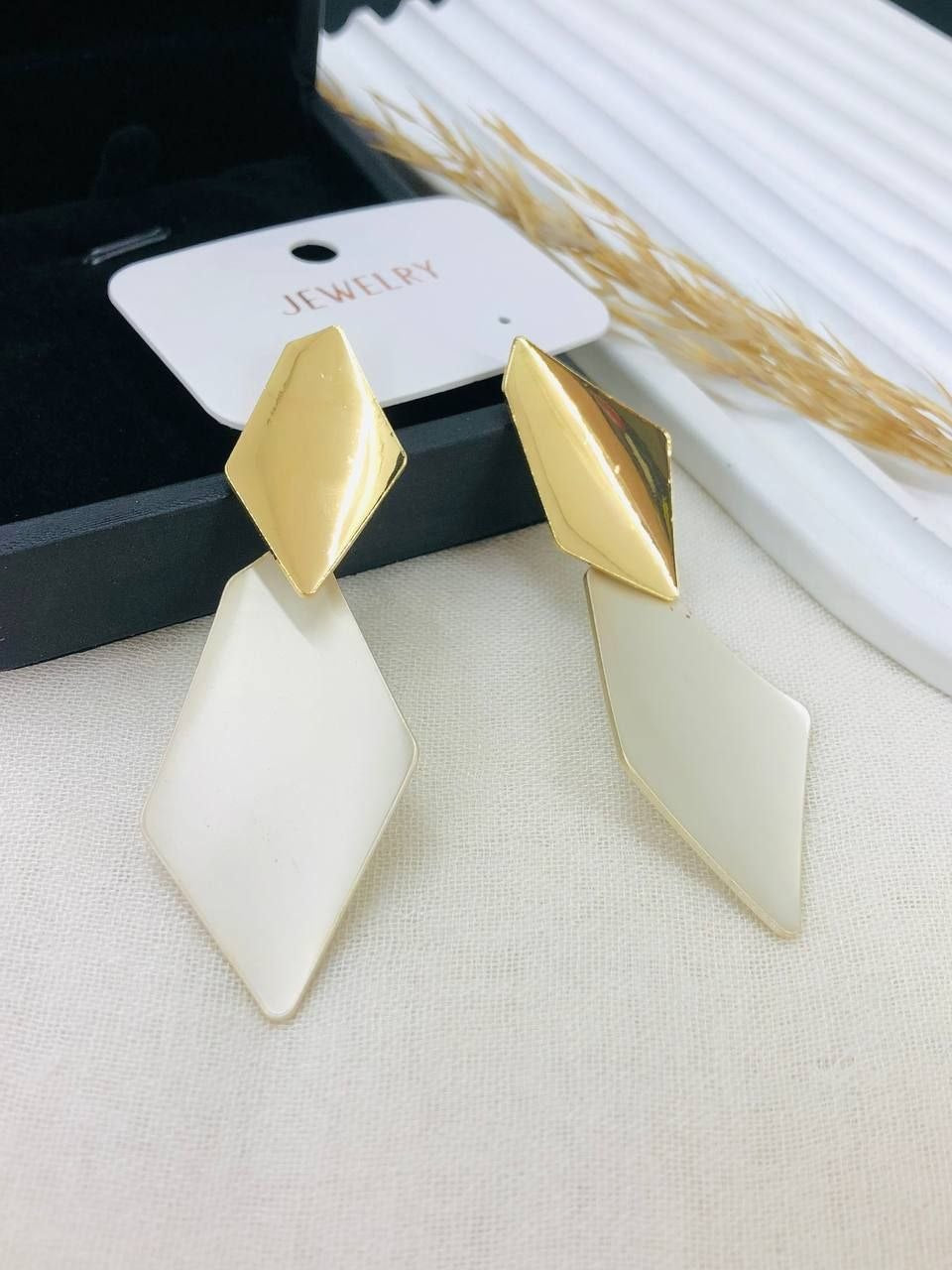 5163 Earrings Gold Plated