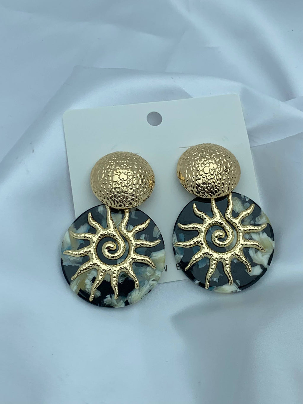 5681 Earrings