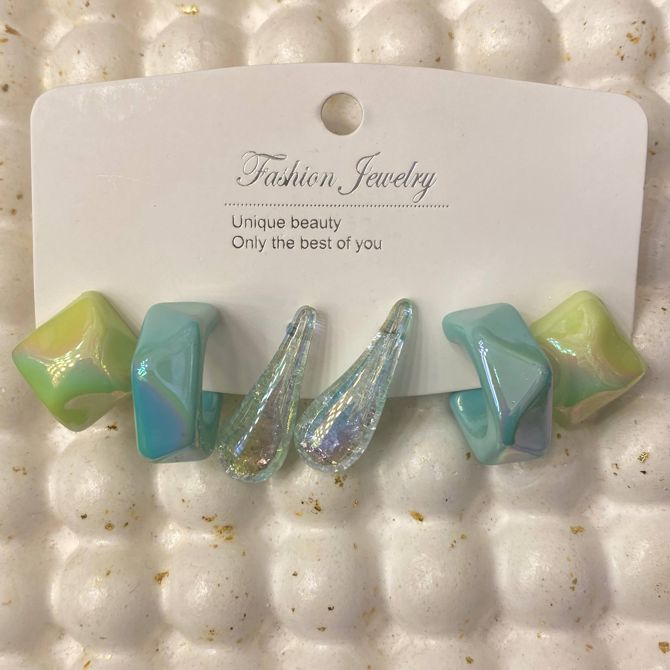 5673 Earrings